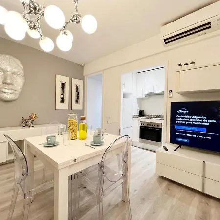 Cosy Montroig Apartamento *