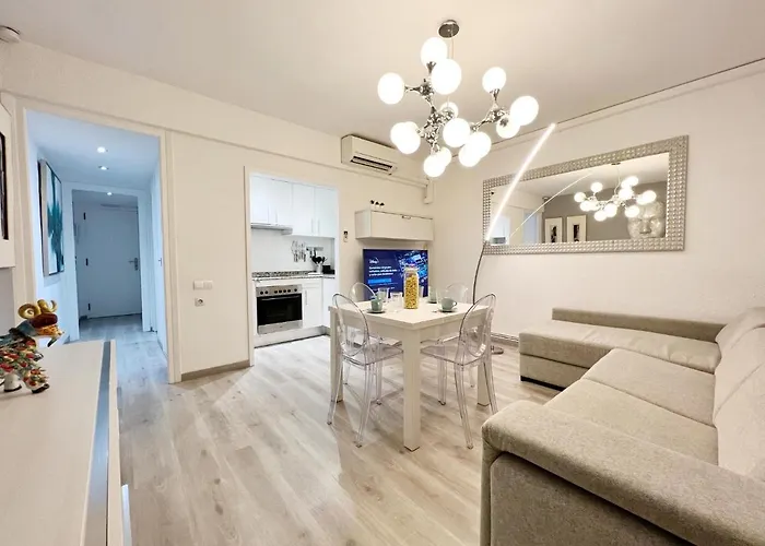 Апартаменты Cosy Montroig Сиджес